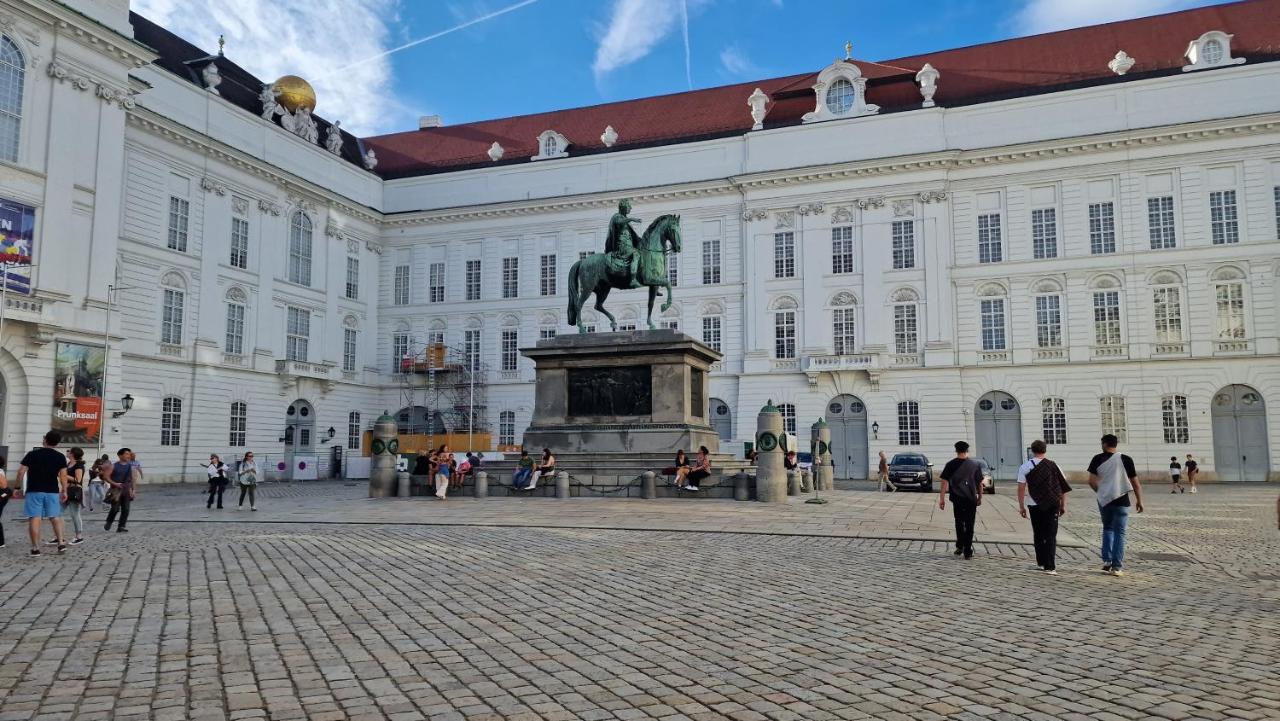Elegance 4* Wien